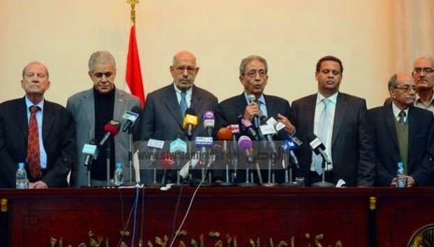 المعارضة بمصر لا تدعم الانقلاب ومزيد من الاستقالات