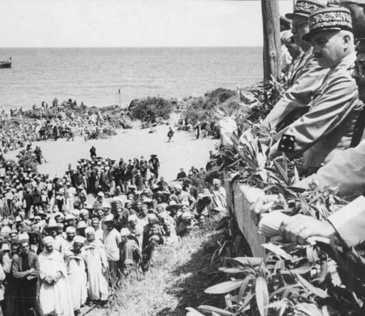 8 Mai 1945 : Une Victoire Célébrée, Une Répression Coloniale Oubliée 8 mai 1945
